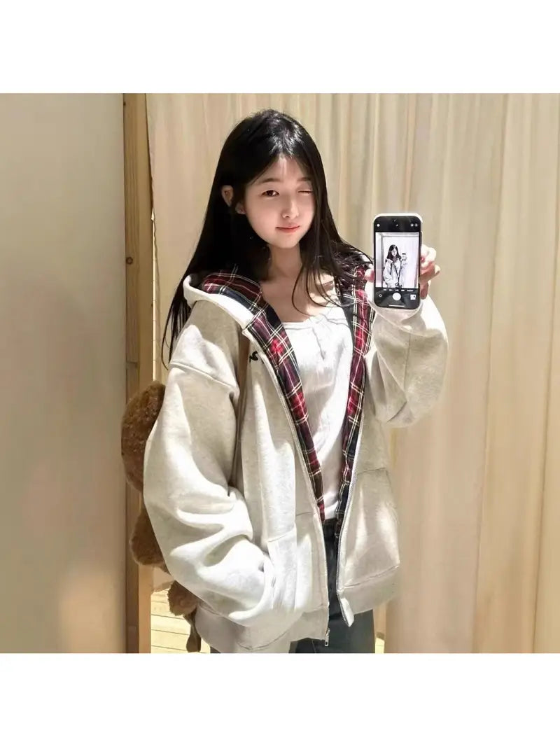 Women's Fleece-Lined Thickened Plaid Patchwork Hooded Cardigan Jacket - All-Season Cozy Sweater Coat with Front Zipper Closure