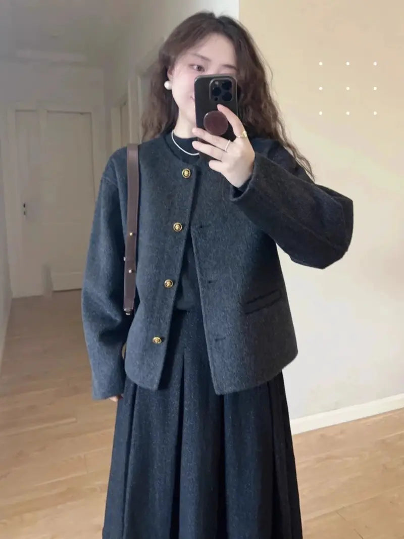 Women's Elegant Korean French Chic Jacket - Loose Fit Tweed Coat, Button-Front Closure, Machine Washable Jacket for Fall/Spring, Office, Casual, Formal Events - Women's Outerwear, Office Wear, Classic Design, Durable Material, Versatile Coat
