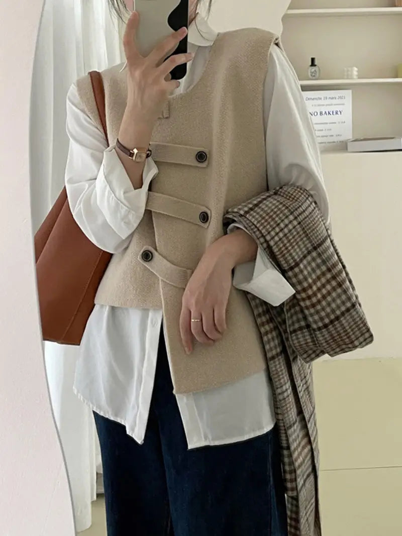 Women'S Elegant Button-Up Sweater Vest - Solid Color Beige Sleeveless Top with Black Buttons & Cuffs, Perfect for Streetwear & Casual Outfits, Streetwear Fashion | Sleeveless Top | Texture