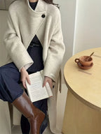 Women'S Elegant Winter Coat - Long Formal & Everyday Outerwear, Structured H-Line Silhouette, /Neutral Tones, Chic Office to Party Outfits for Fall/Winter, Winter Fashion, Sophisticated Design, Durable Fabric, Stylish Jacket, Fashion Lovers