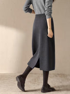 Women'S Mid-Length Skirt with Side Slit - Solid Color, Regular Fit, No Belt, Perfect for Fall/Winter, Casual to Formal Wear, Casual Attire|Sleek Skirt| Construction